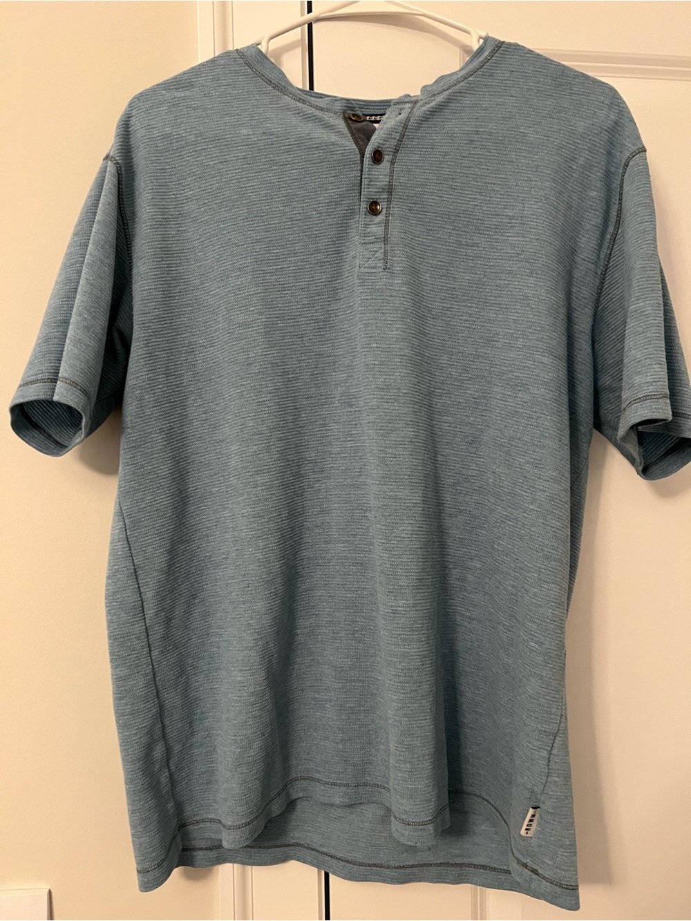 ROWM Men's Short Sleeve Henley Tee in Dusty Blue (M)